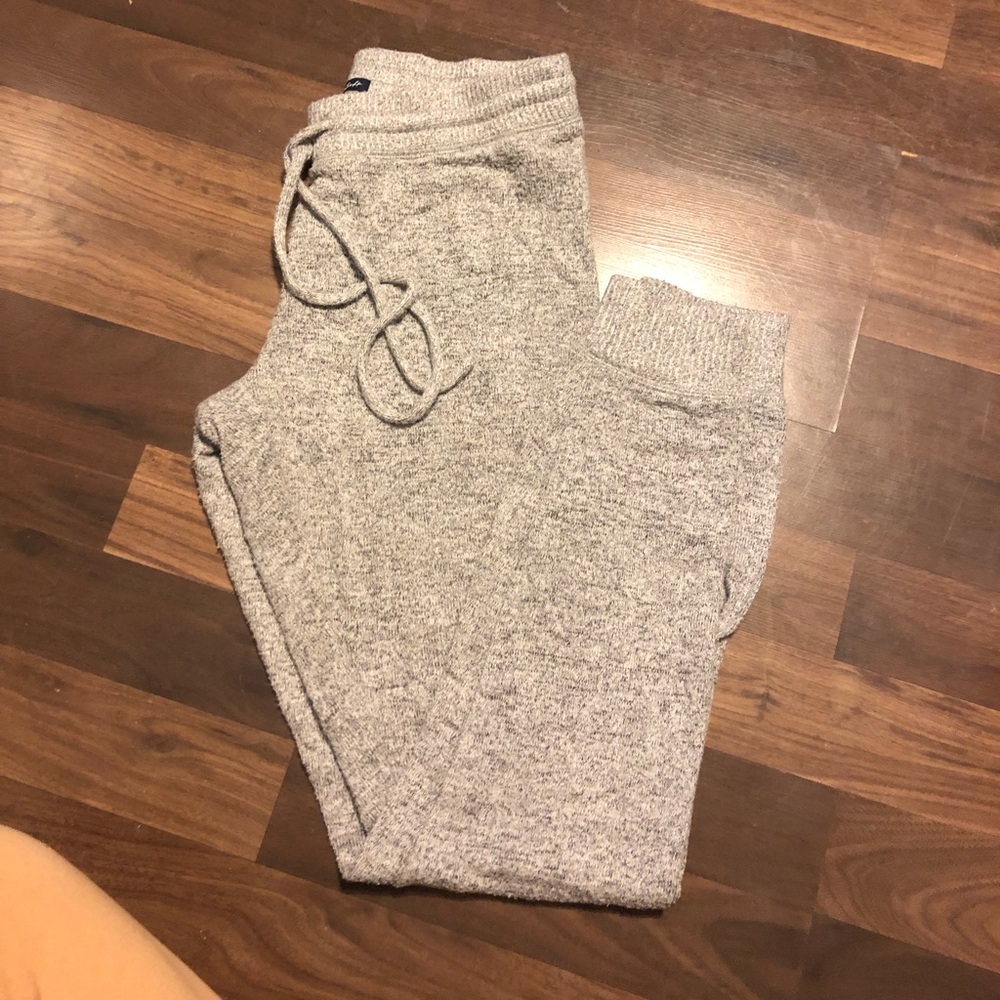 American eagle super soft joggers